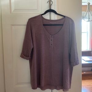 Comfy American Eagle shirt